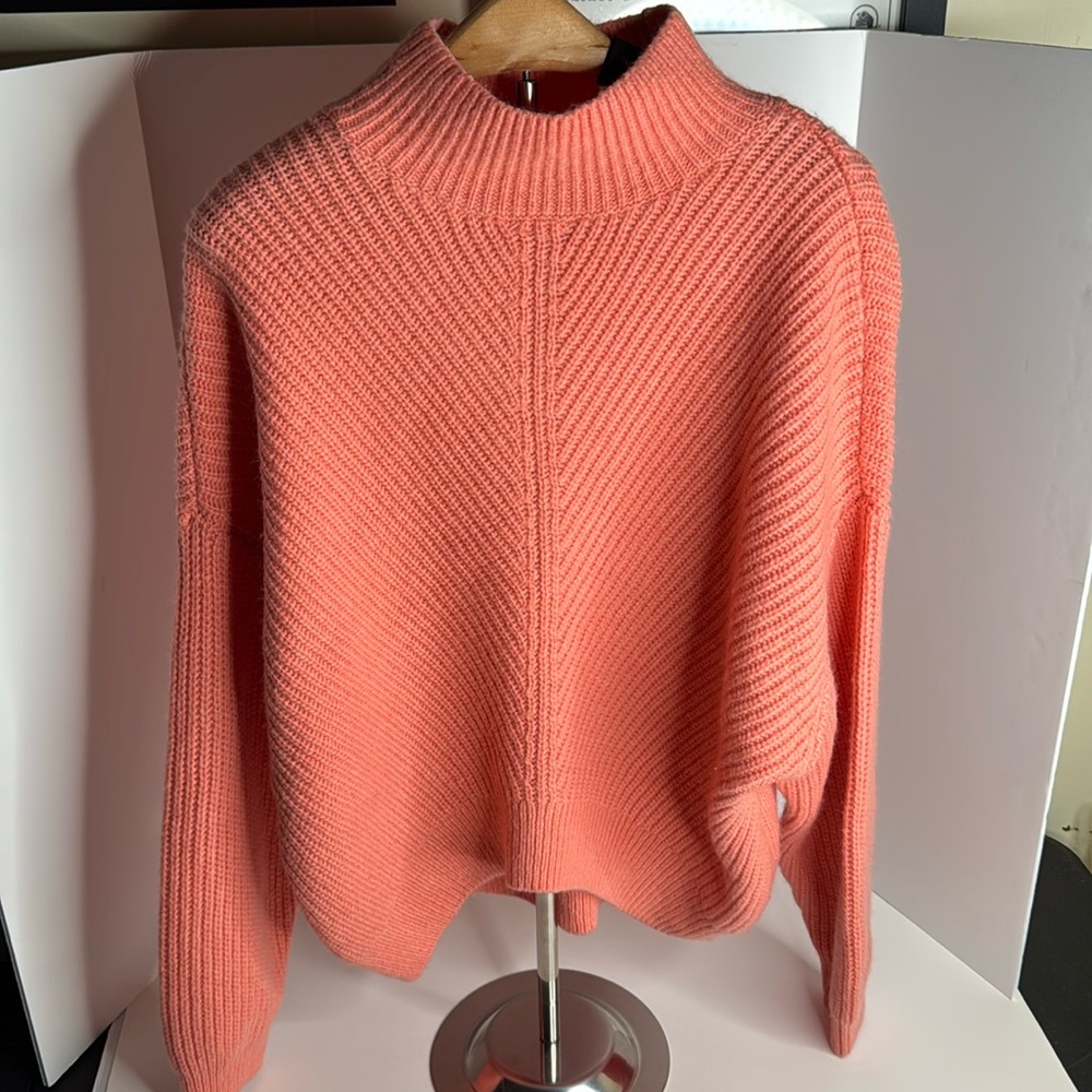 Express Sweater Womens Small peach Knit Mock Neck Long Sleeve Classic Preppy